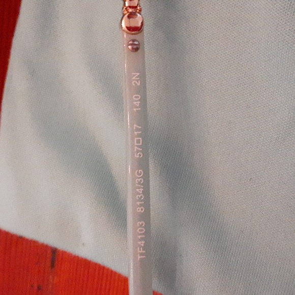 EUC! TIFFANY & CO. SUNNIES 😎 TF4103 - Picture 5 of 9